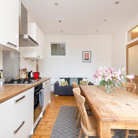 Tasteful 1-Bedroom Apartment Near Edinburgh Meadows Eksteriør billede